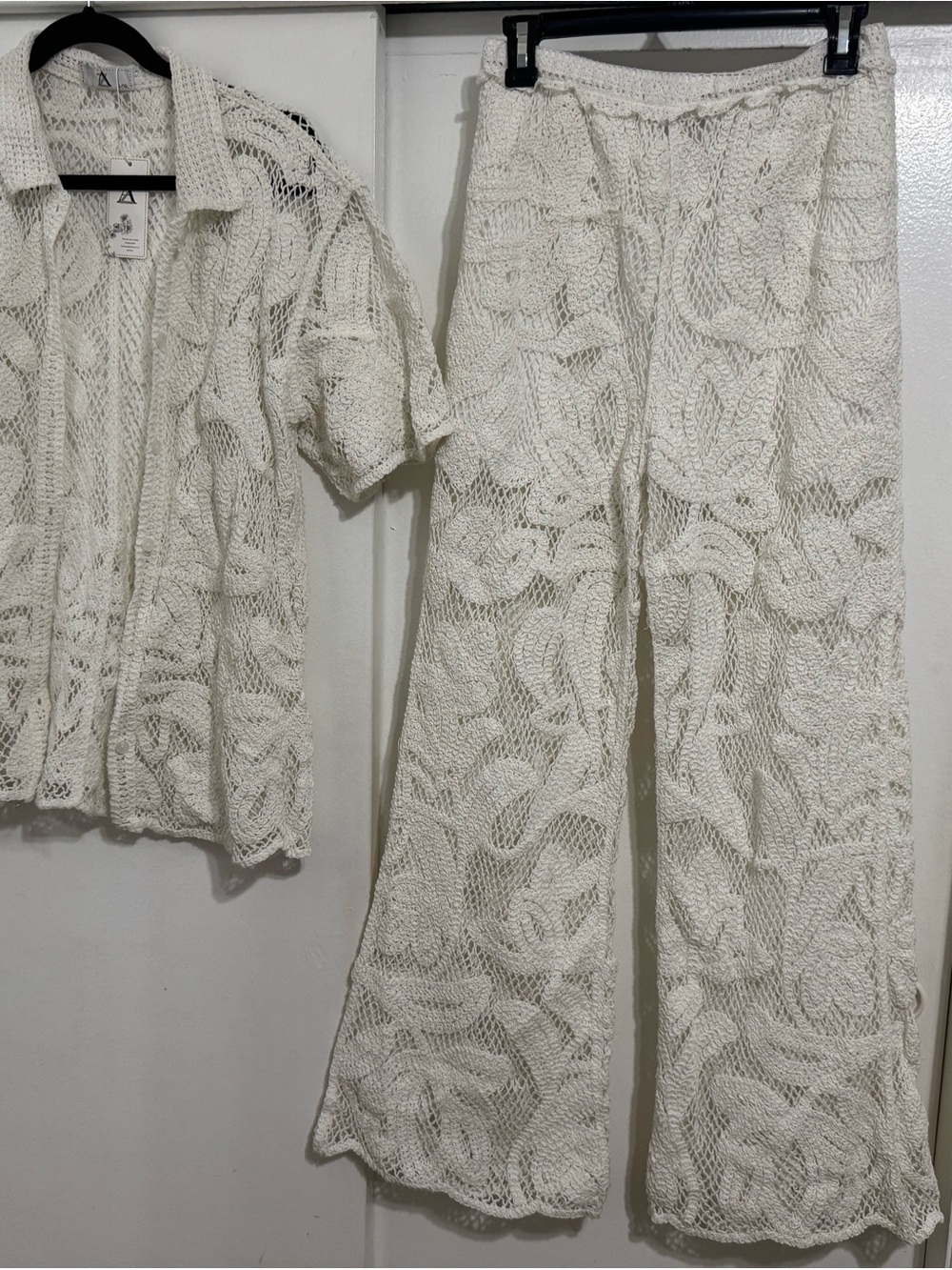 Women’s Cream Crochet Wide-Leg Pants - Lightweight Knit